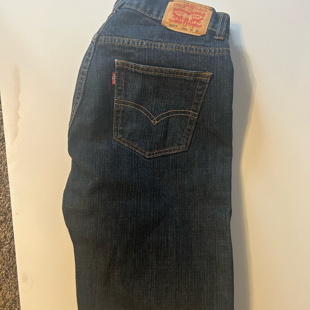 Levi men’s jeans